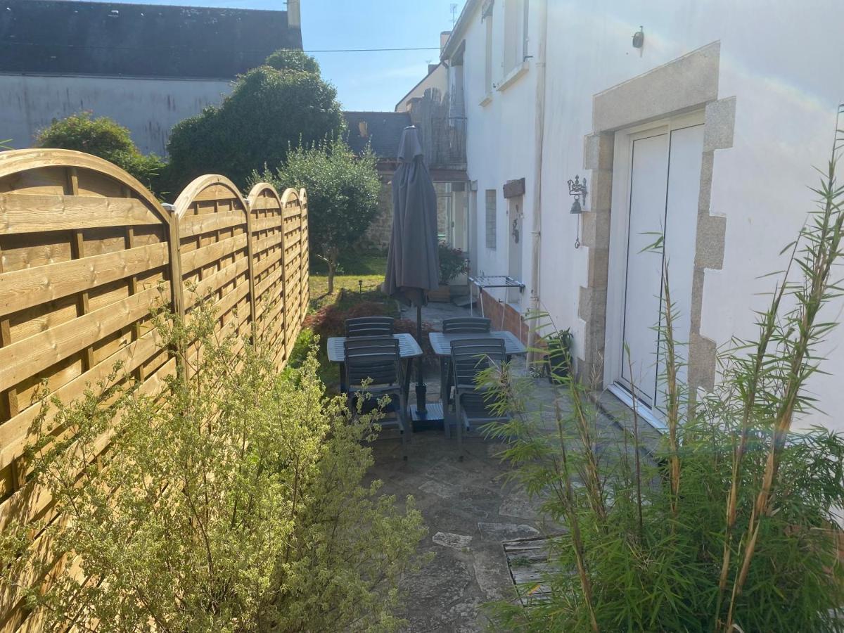 Appartement En Entree De Ville Avec Balneo Pont-lʼAbbé المظهر الخارجي الصورة